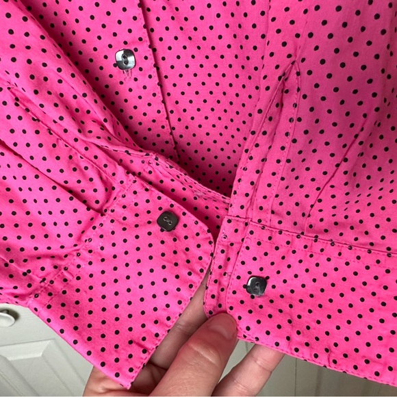 FOXCROFT Wrinkle Free Fitted Pink Black Polka Dot Button Down Blouse Top Shirt - Picture 3 of 9